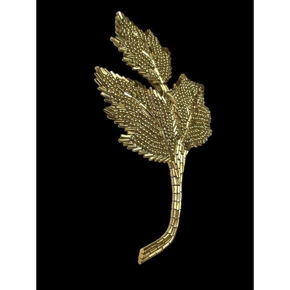 Vintage Large Etched Maple Leaf Brooch Textured Gold Tone Pin Statement Piece - Picture 3 of 5